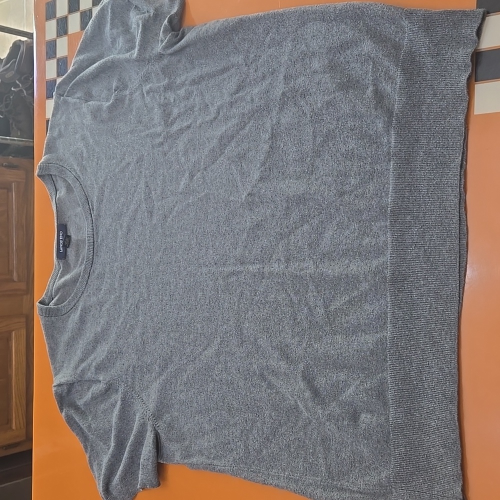 Lands' End Women's gray sweater t-shirt, Size 14-16, Large